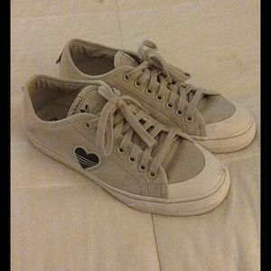 Adidas women's size 9.5